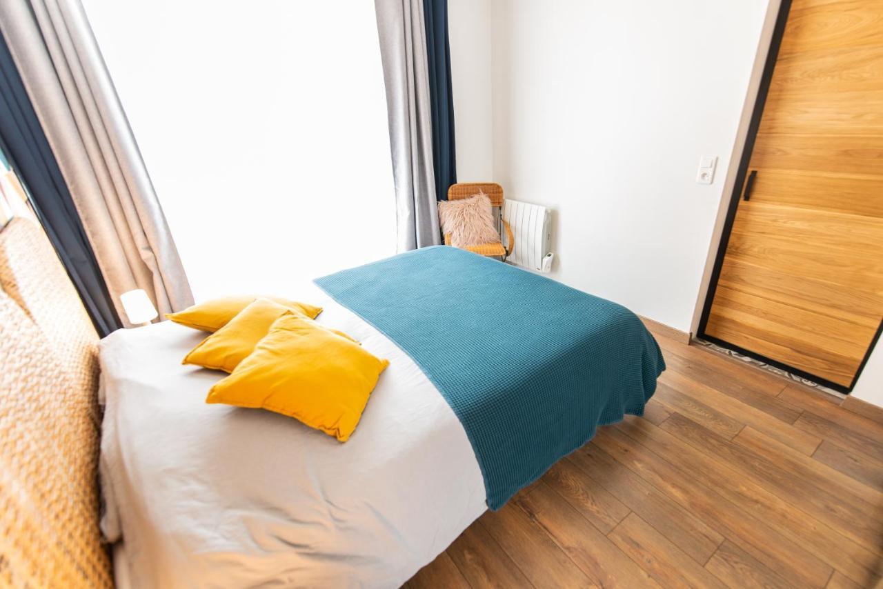 Chez Twiggy - Guesthouse Vintage A Prenois エクステリア 写真